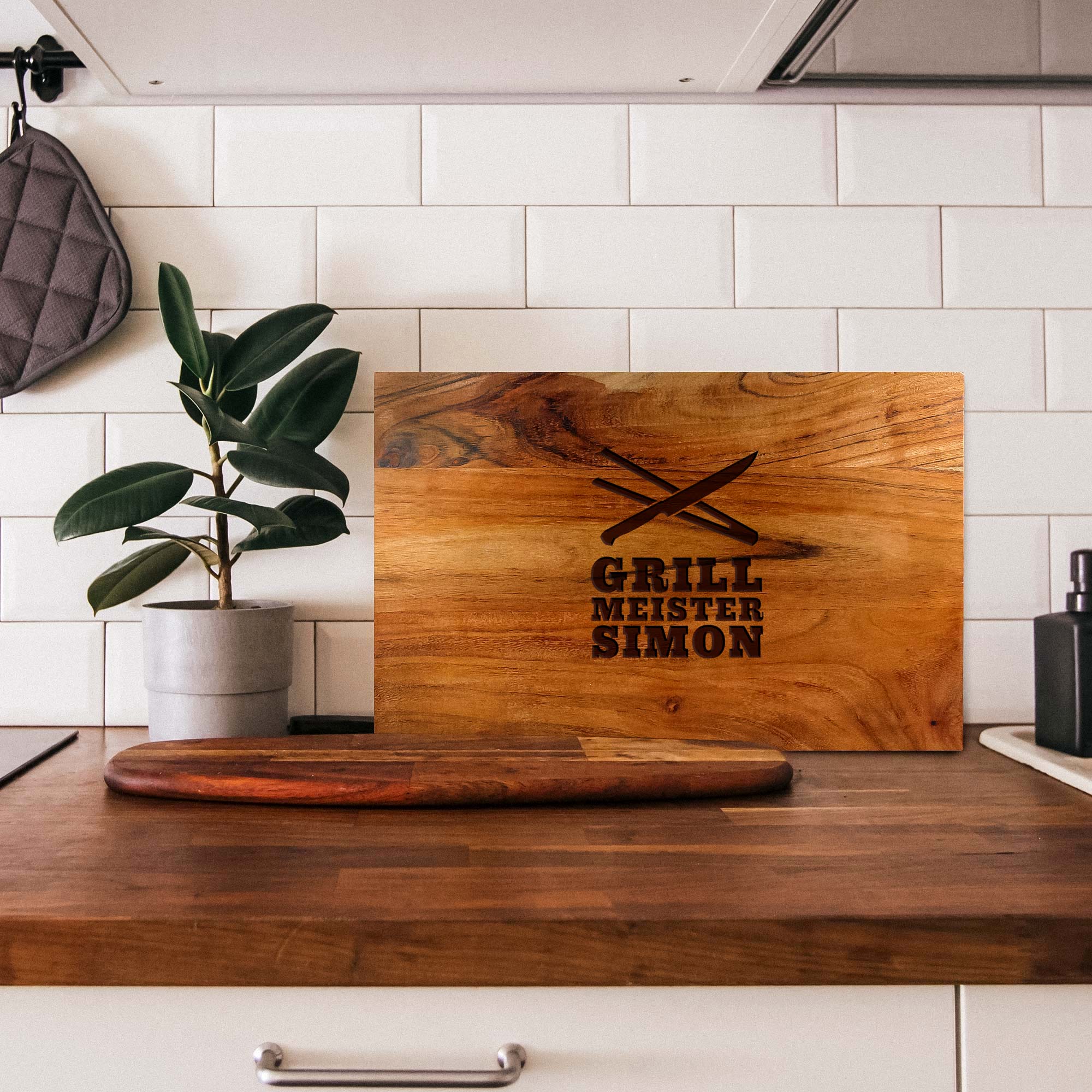 Schneideblock mit Griffmulden - Grillmeister Gravur