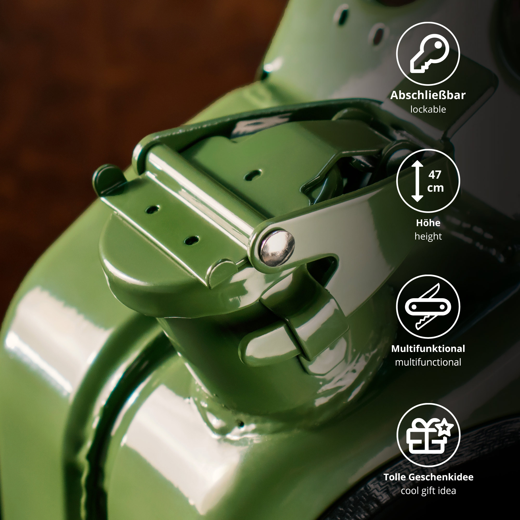 Grüne Kanisterbar mit 2 Whiskygläsern mit Gravur - Totenkopf