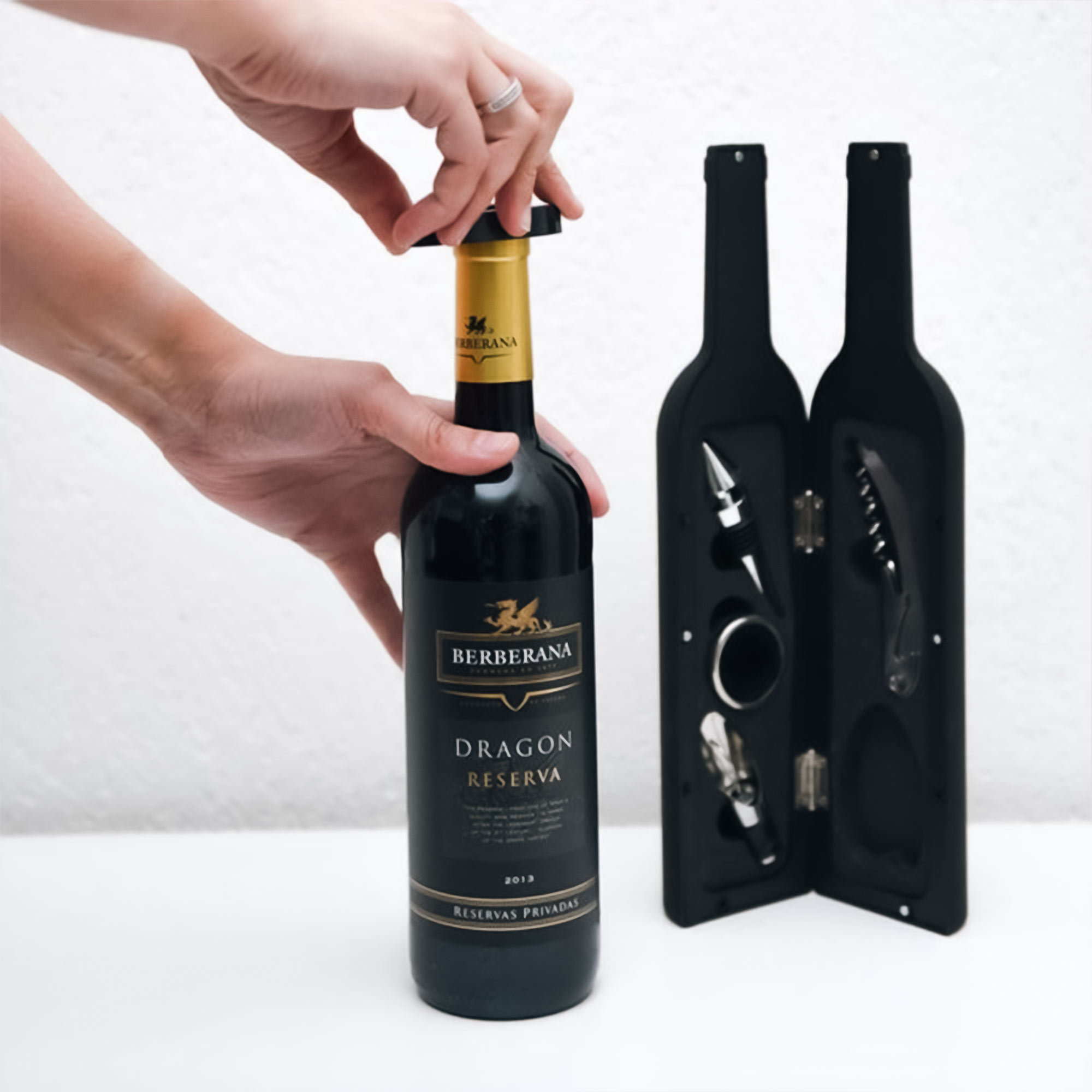 Wein Geschenkset fünfteilig - Flaschenform