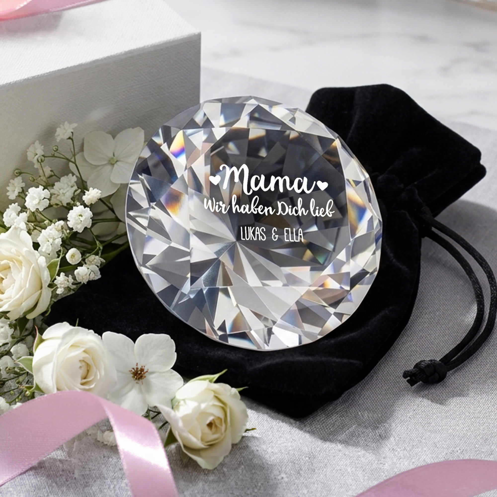 Diamant Kristall mit Gravur und Samtsäckchen - Mama wir haben dich lieb