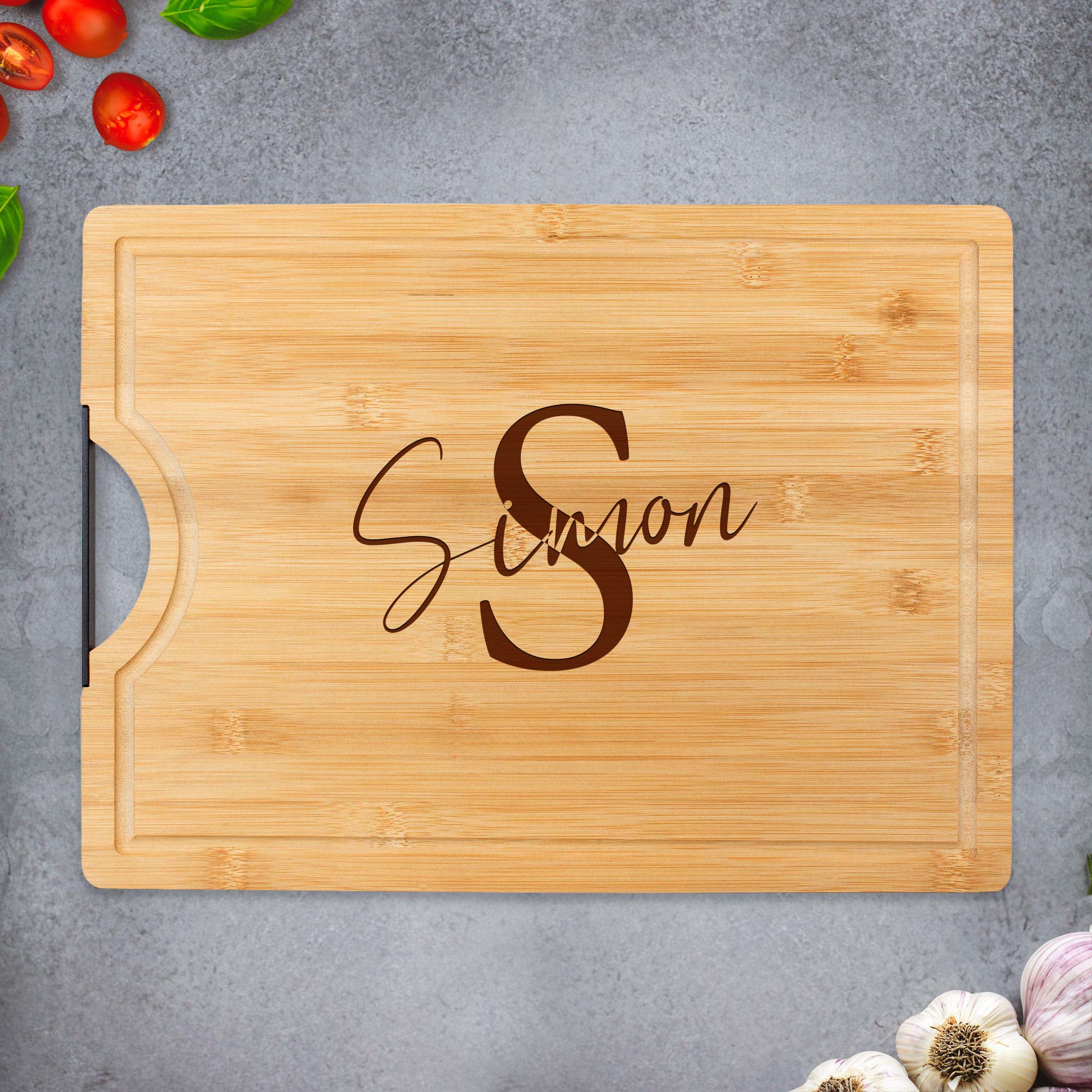 Bambusholz Schneidebrett mit Gravur - Initial Signatur Bambusholz Schneidebrett mit Gravur - Initial Signatur