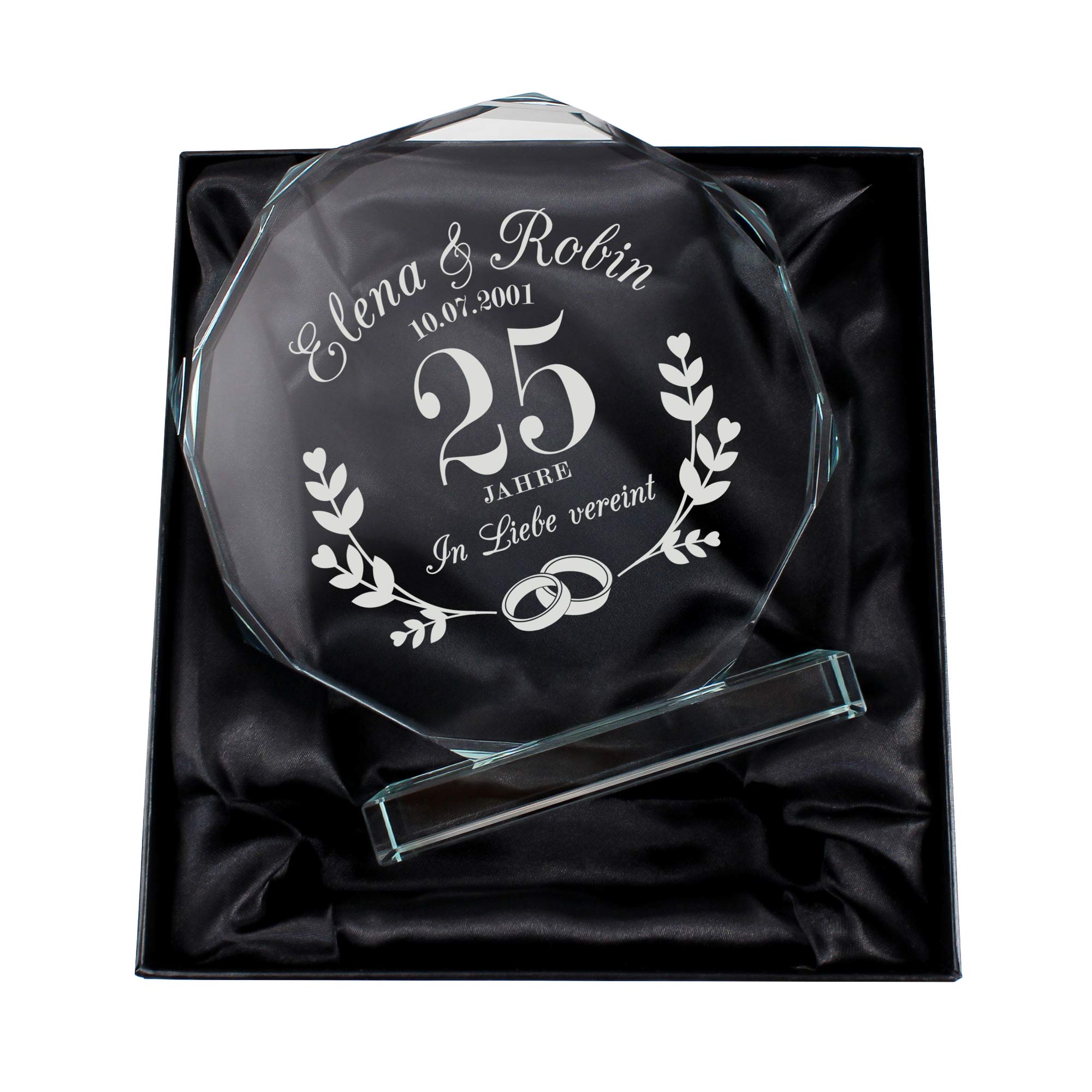Personalisierter Glaspokal mit Facettenschliff zur Silberhochzeit - 25 Jahre