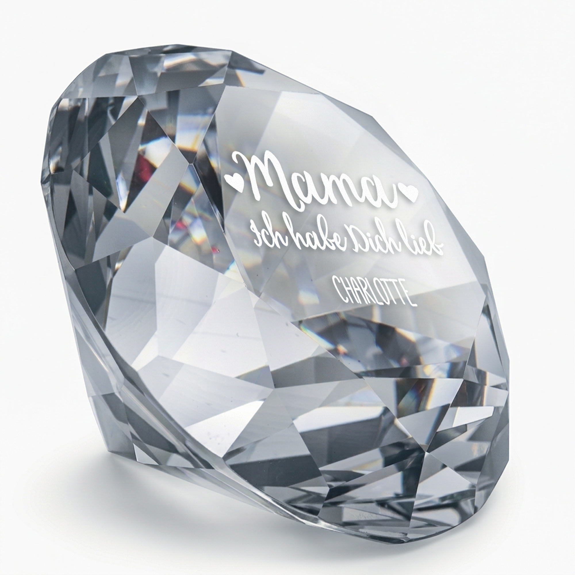 Diamant Kristall mit Gravur und Samtsäckchen - Mama wir haben dich lieb Diamant Kristall mit Gravur und Samtsäckchen - Mama wir haben dich lieb