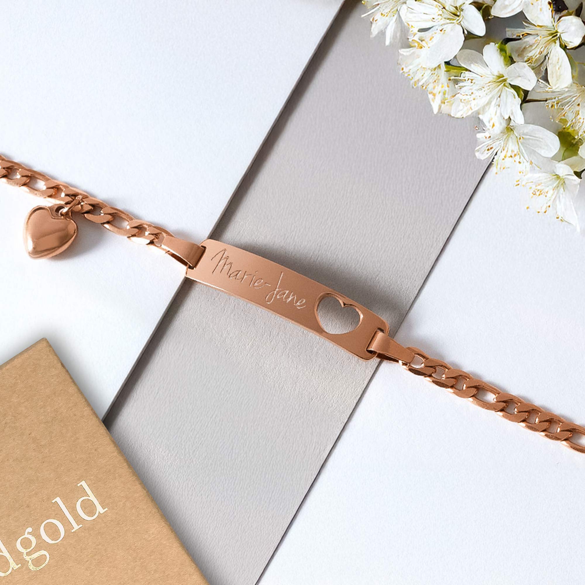 Armband mit Herzstanze Rosegold - Namensgravur Armband mit Herzstanze Rosegold - Namensgravur