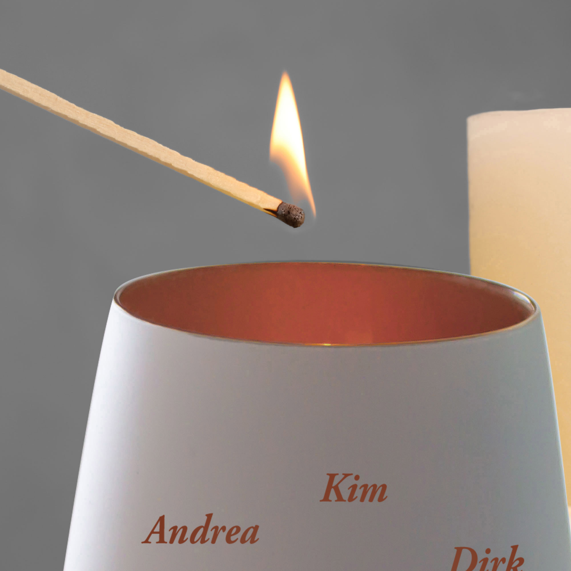 Weißes Windlicht mit Gravur Family - Bronze