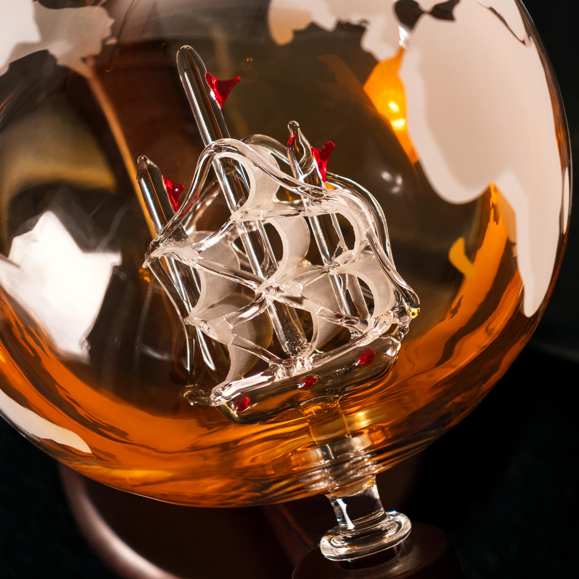 Whisky Set mit Globus Karaffe mit Gravur und 2 Gläsern - Segelschiff