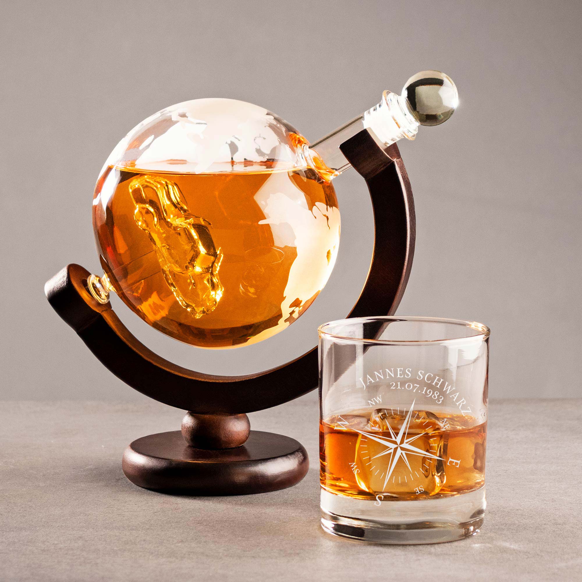 Whiskyset Globus Karaffe Auto und Whiskyglas mit Gravur - Kompass