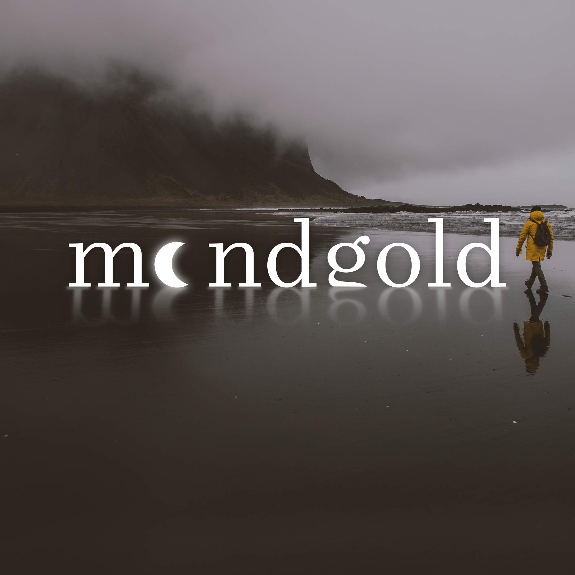 Y Kette mit zwei Herzen in Gold - Initialen Gravur Y Kette mit zwei Herzen in Gold - Initialen Gravur