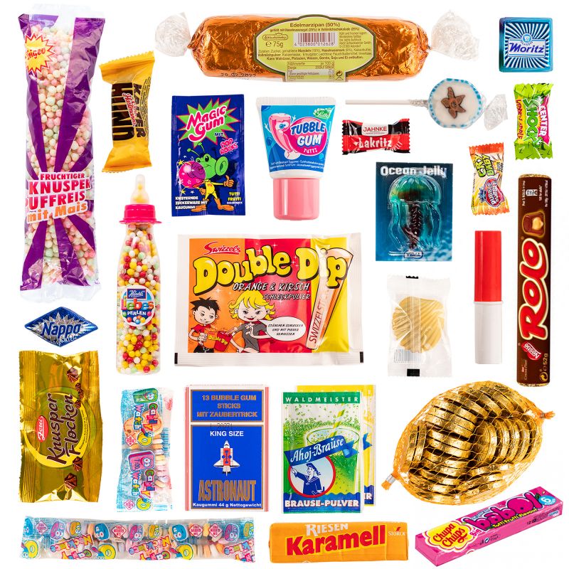 90er Süßigkeiten Adventskalender mit 24 Retro Süßigkeiten
